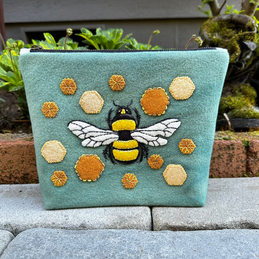Honeycomb Bee Bag  - Digital Download